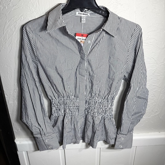 Steve Madden Tops - NWT Steve Madden Women's Polished M White/blue Pinstripe Button-Up Peplum Shirt